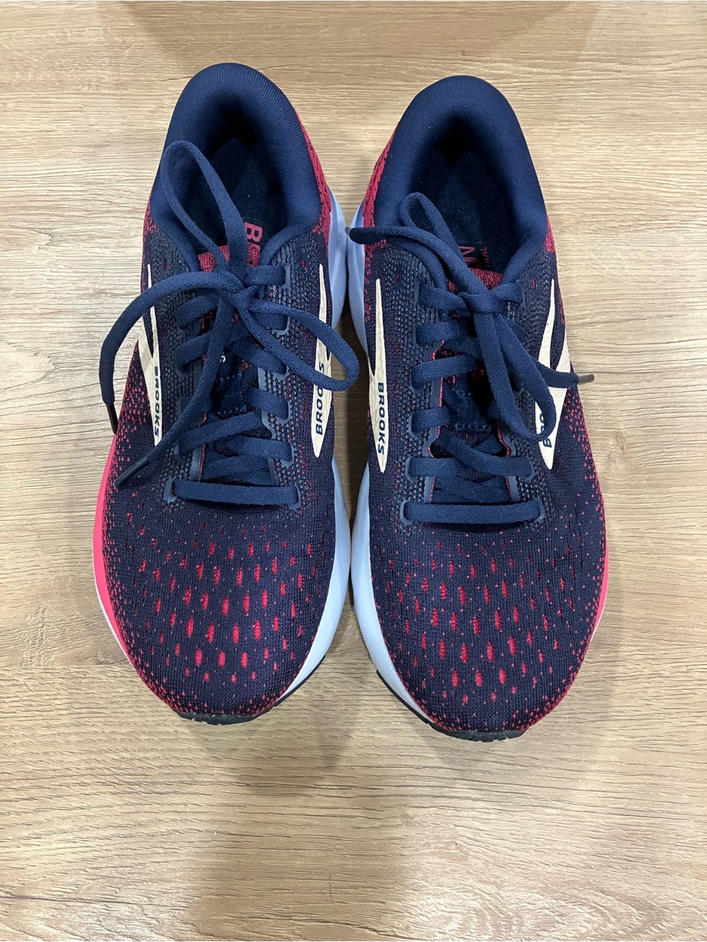 Brooks Ghost 13 women’s/youth shoes Navy/Pink